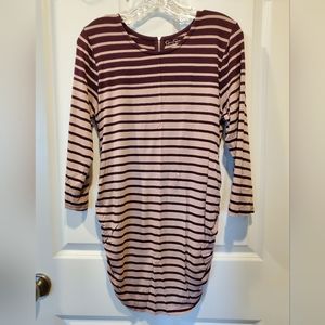 Women's Jessica‎ Simpson MATERNITY top. size Large.